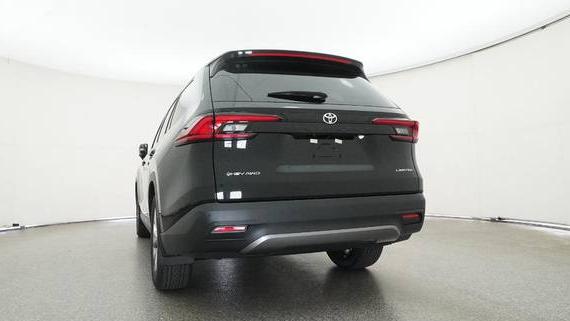 TOYOTA GRAND HIGHLANDER 2025 5TDACAB5XSS048776 image